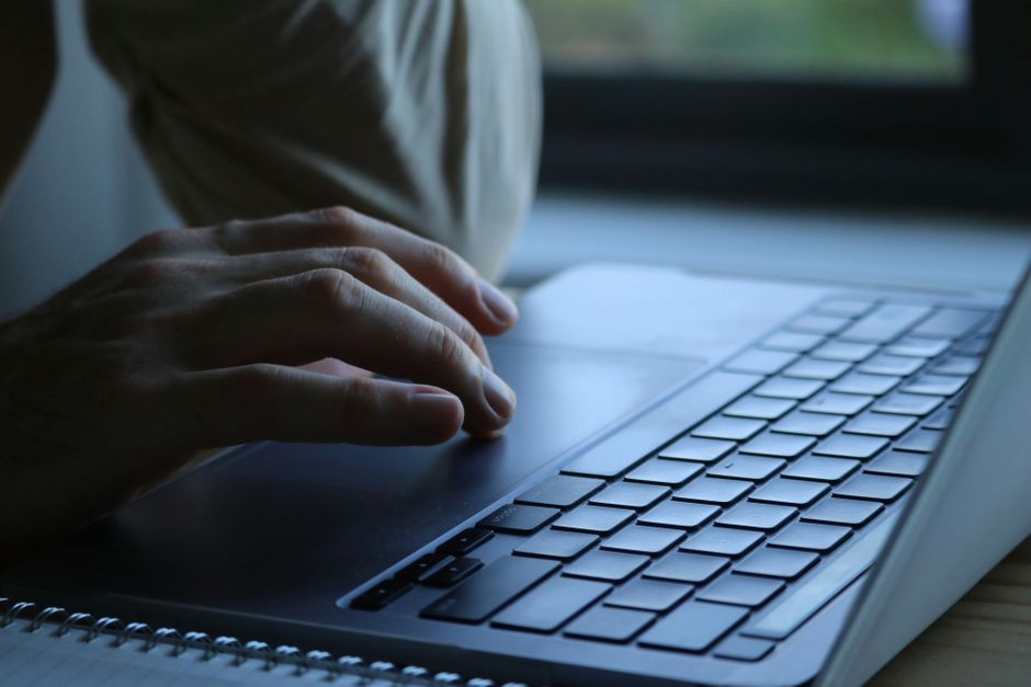 How CEOs Use AI Email Triage to Reclaim 2 Hours Every Day — concept