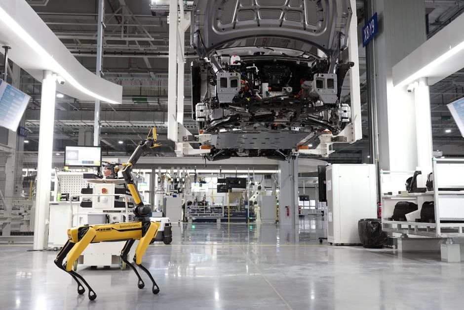 AI Predictive Maintenance for Manufacturing: No PhD Required — concept