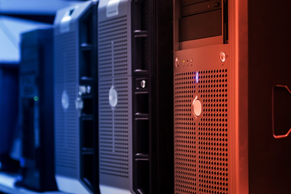 MCP Servers for Business: The New Backbone of Custom AI Agents — concept
