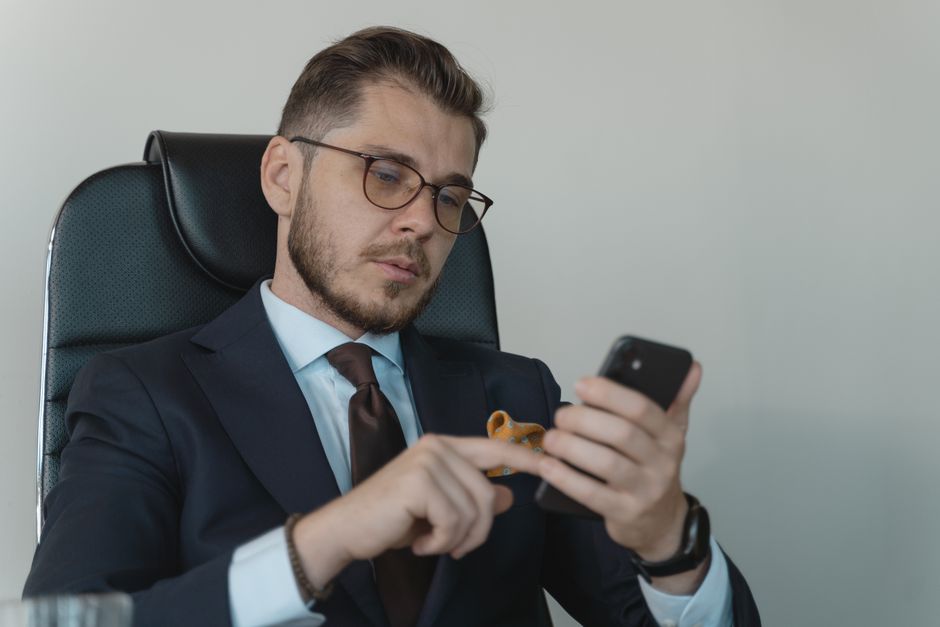 How CEOs Use AI Email Triage to Reclaim 2 Hours Every Day — workflow