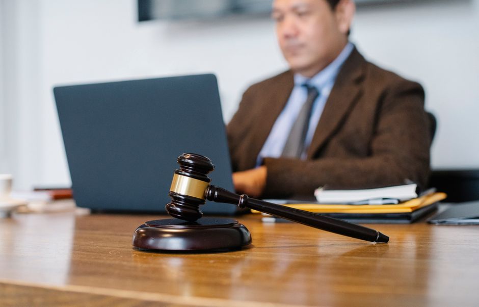 AI for Law Firms: Streamlining Discovery, Drafting Smarter, and Common Pitfalls — workflow