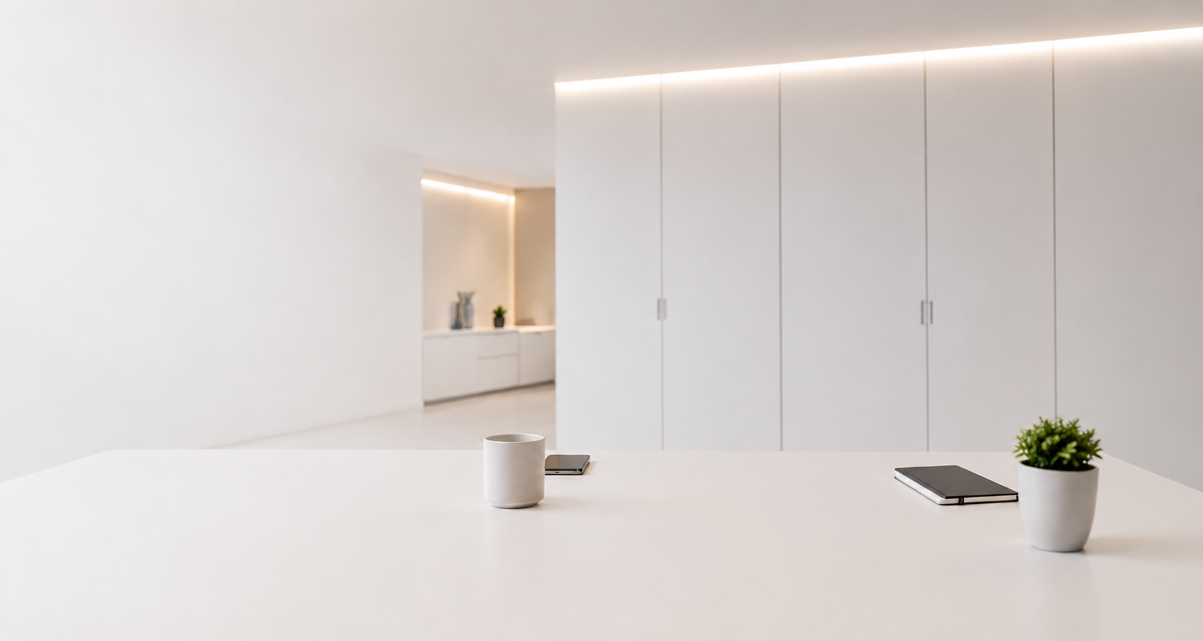 Minimalist office